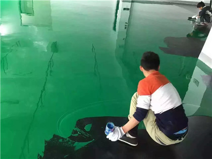 柳江下面给你一份环氧地坪漆施工的完整流程